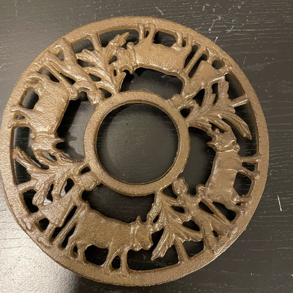 Vintage Cast Iron Trivet with boy and cow and girl with cow. EUC! - Picture 3 of 6